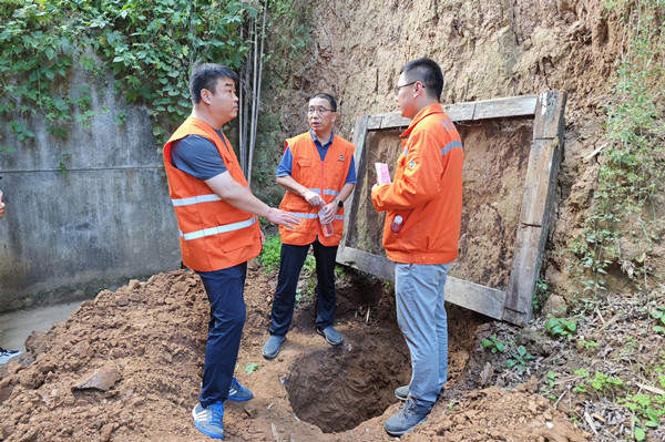 141726315375574472.jpeg 6.jpg